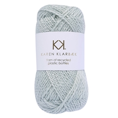 3009 Clinique - recycled bottle yarn