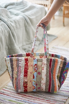 Quiltet patchwork taske fra Ib Laursen - UNIKA