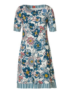 BLOND AND BEAUTIFUL DUCAROLINE - du Milde kjole