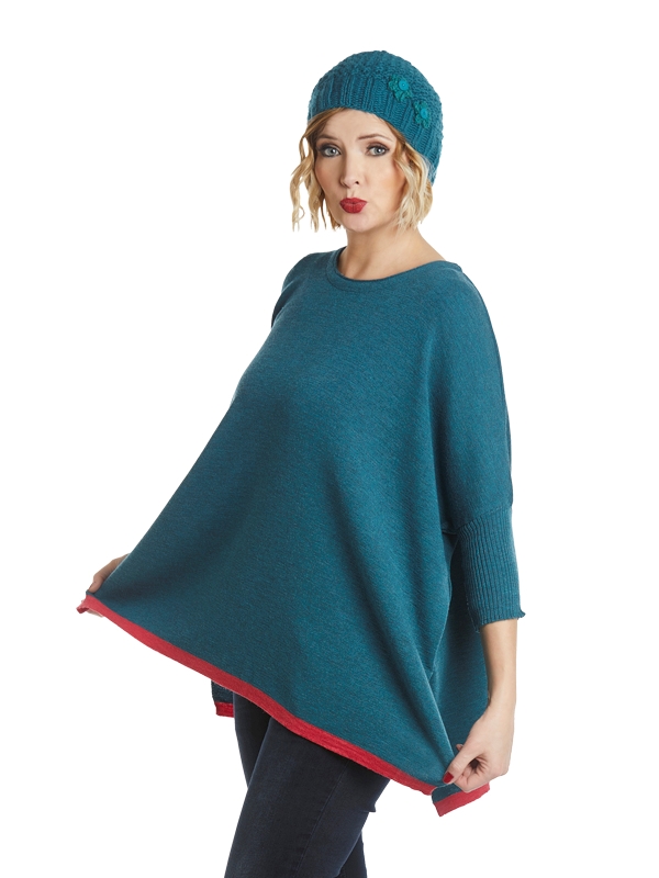 Land med statsborgerskab modstand social du Milde poncho i 100% merino uld - Laura Petrol & Black